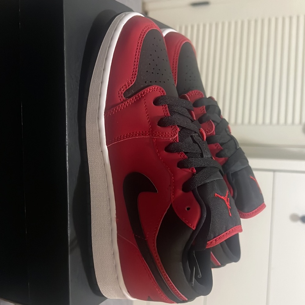 Like New ❤️ Air Jordan Low-Top Sneakers in Red and Black - Picture 3 of 7